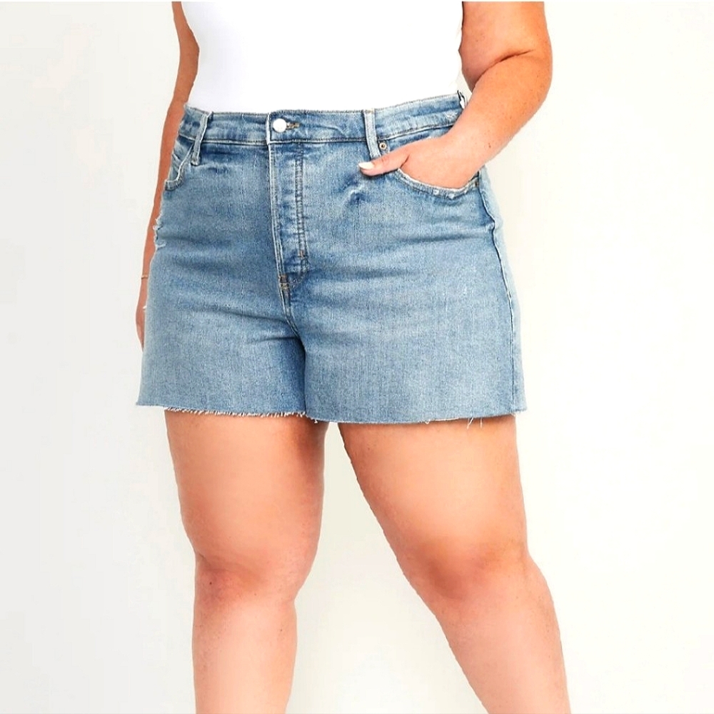 NWT Old Navy Denim Cut Off High Rise Waist Jean Shorts Frayed Hem Distressed 14